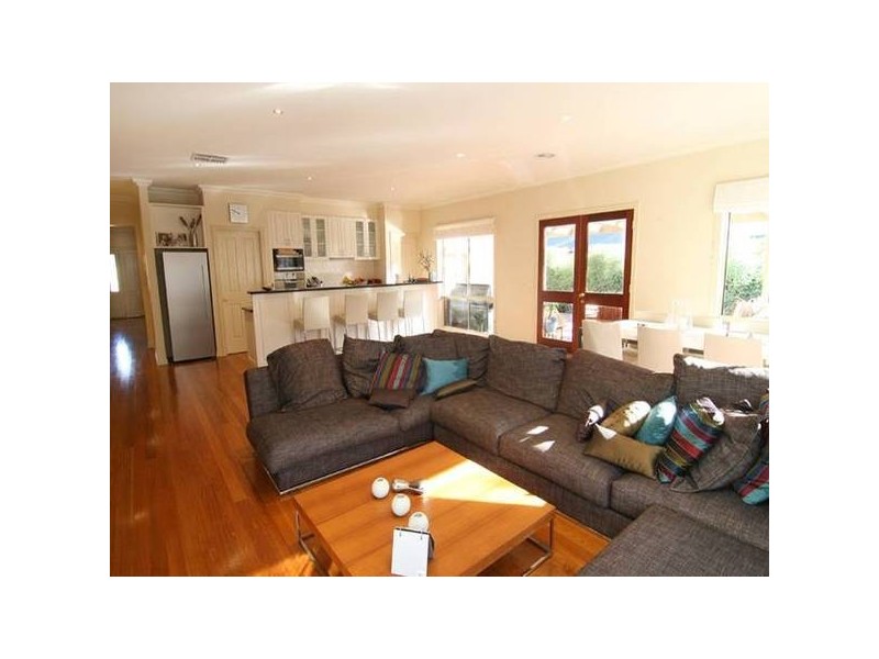 16 Isabella Court, Strathdale VIC 3550