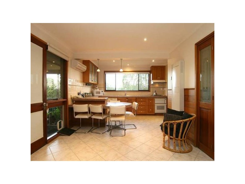 2 The Strand, Kennington VIC 3550