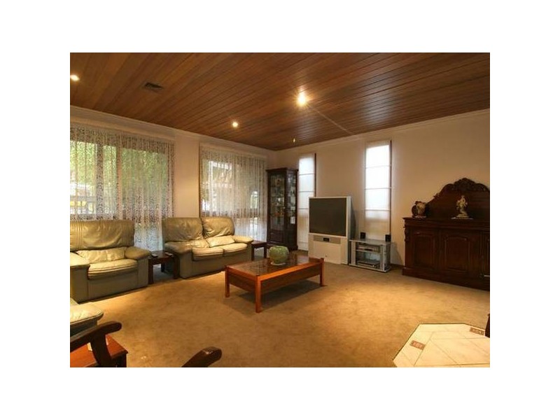 2 The Strand, Kennington VIC 3550