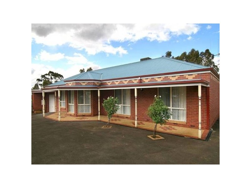 39 Butcher Street, Strathdale VIC 3550