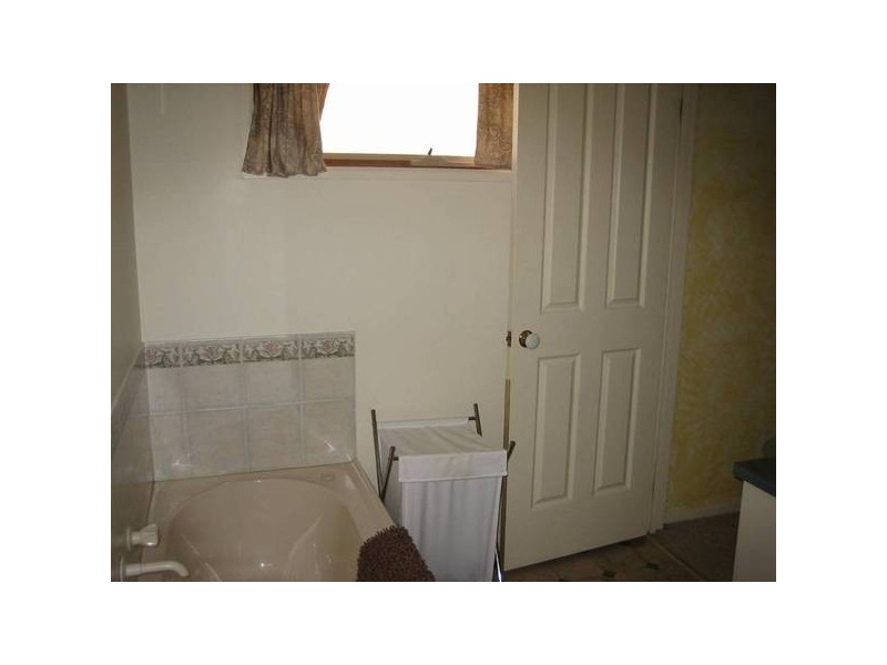 5 Shelley Street, Spring Gully VIC 3550