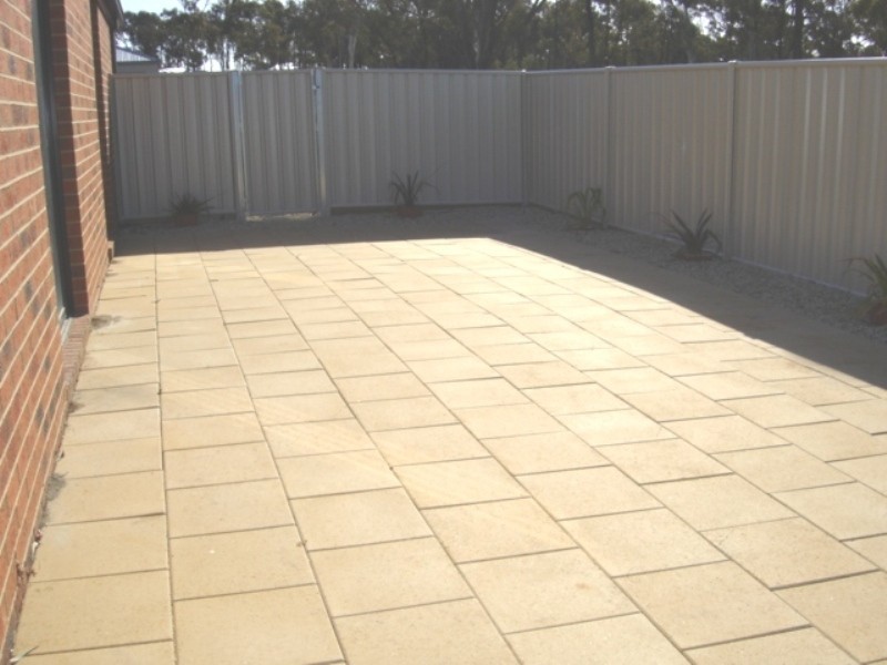 3 Gordonia Place, Epsom VIC 3551