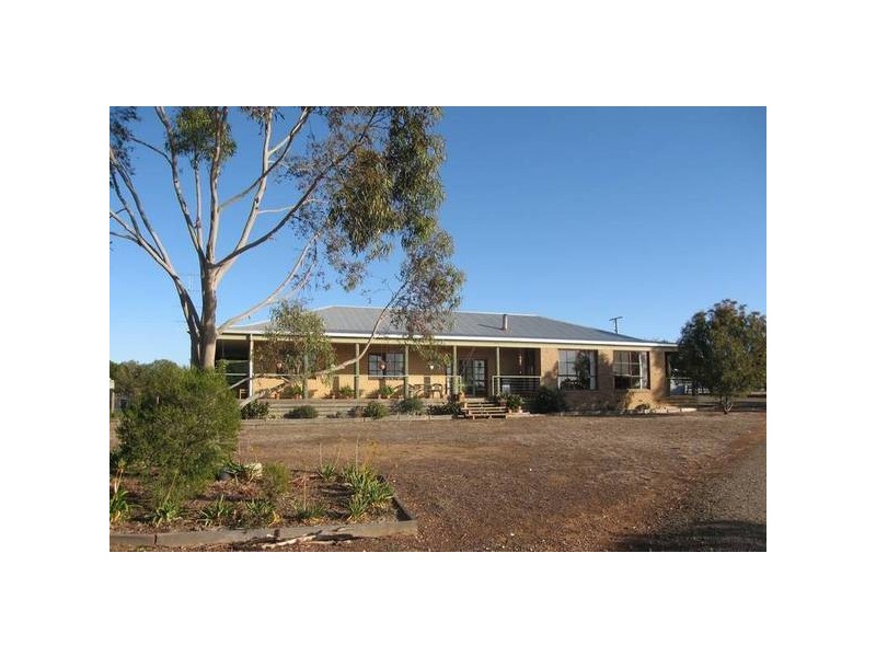 180 Powers Road, Marong VIC 3515