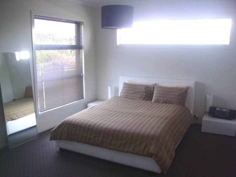11 Harley Terrace, Strathdale VIC 3550