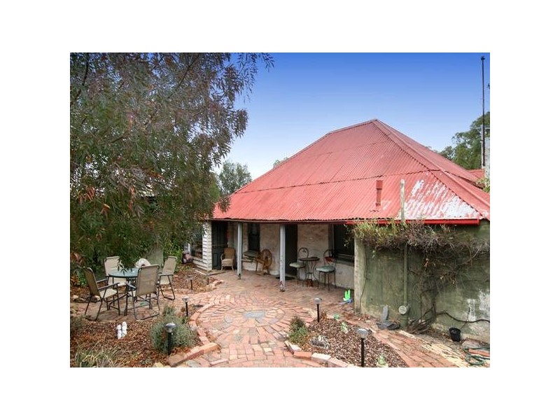 9 Happy Valley Road, Bendigo VIC 3550