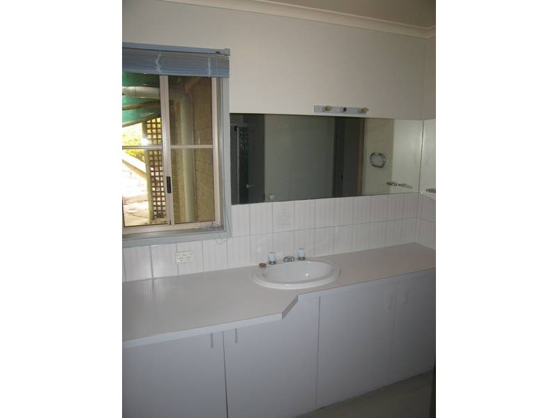 21 Deakin Drive, Flora Hill VIC 3550