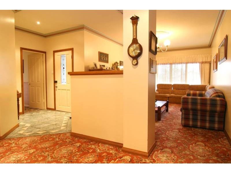 11 Evans Street, Eaglehawk VIC 3556