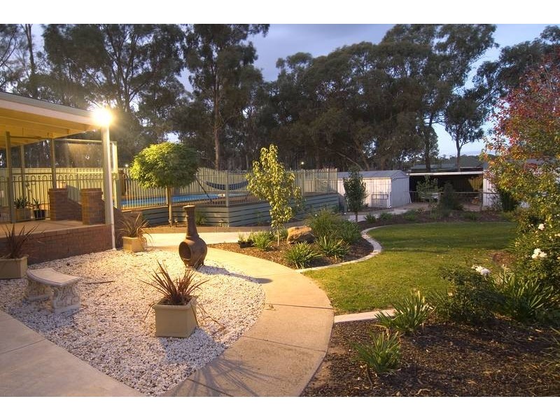 11 Evans Street, Eaglehawk VIC 3556