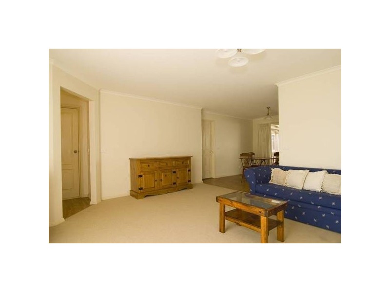 13A Grevillea Avenue, Kangaroo Flat VIC 3555