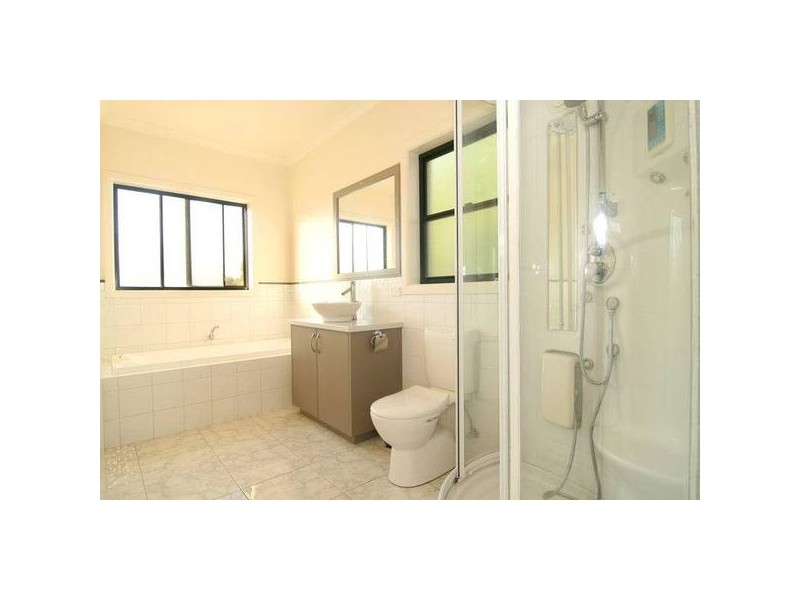 47 Weeroona Avenue, White Hills VIC 3550