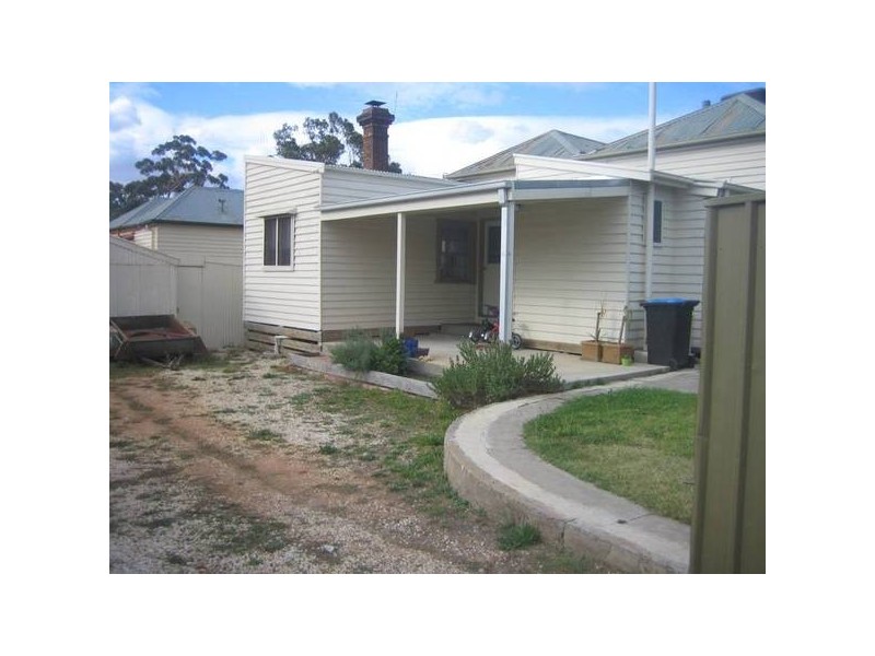 70 Neale Street, Kennington VIC 3550