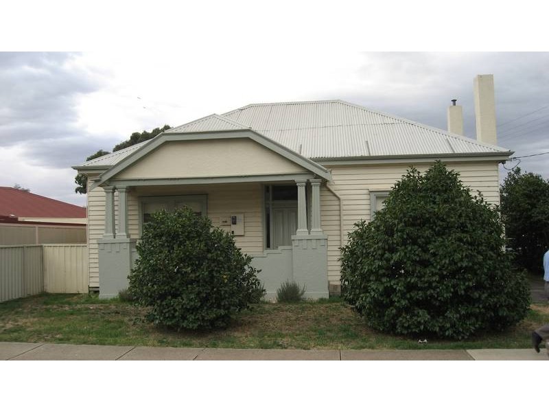 13 Station Street, Kangaroo Flat VIC 3555