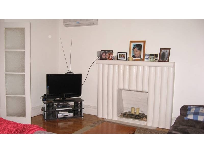 13 Station Street, Kangaroo Flat VIC 3555
