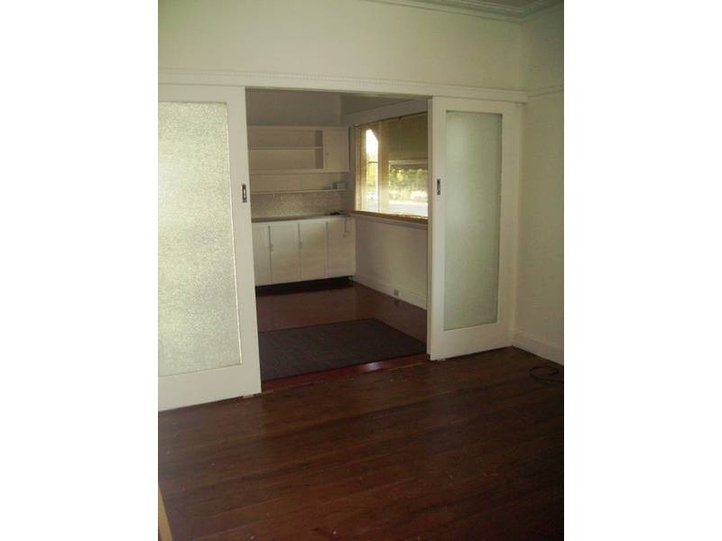 77 Maple Street, Golden Square VIC 3555