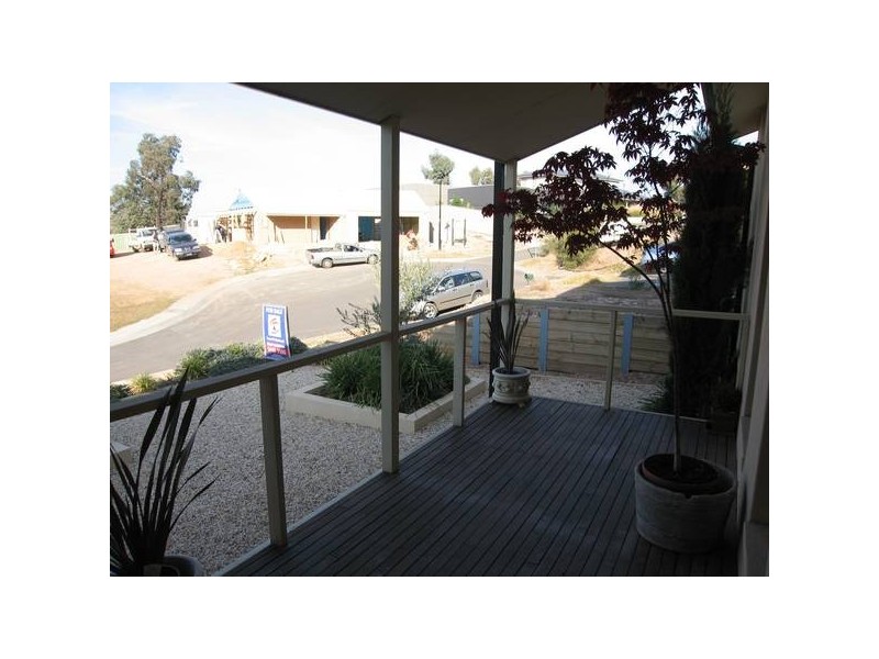 30 The Terrace, Kennington VIC 3550