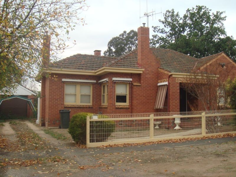 7 Ellis Street, Flora Hill VIC 3550