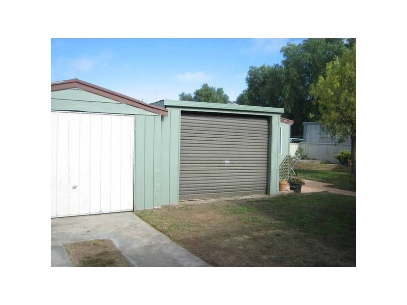 27 Cahill Street, White Hills VIC 3550