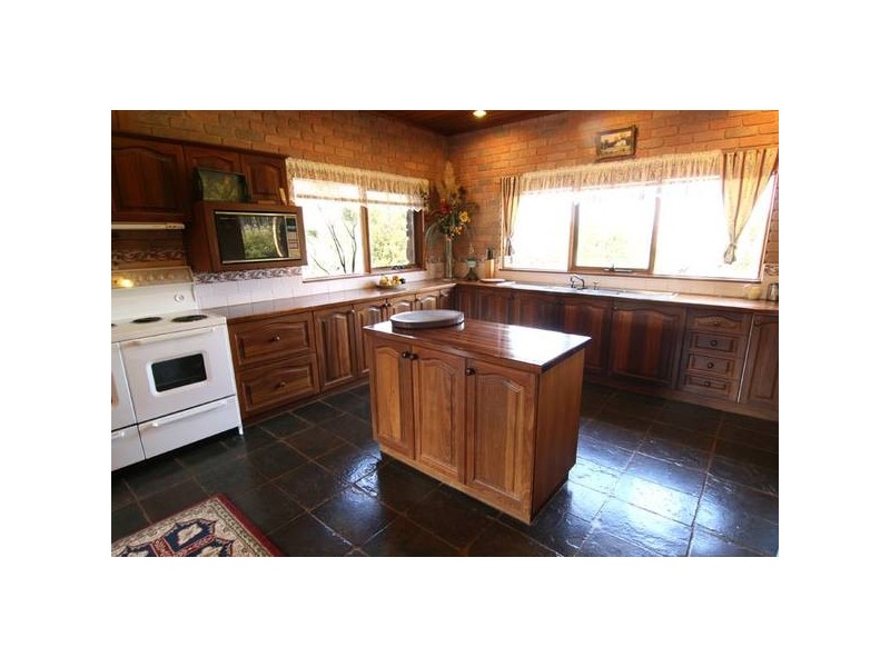 4 Springs Road, Sedgwick VIC 3551