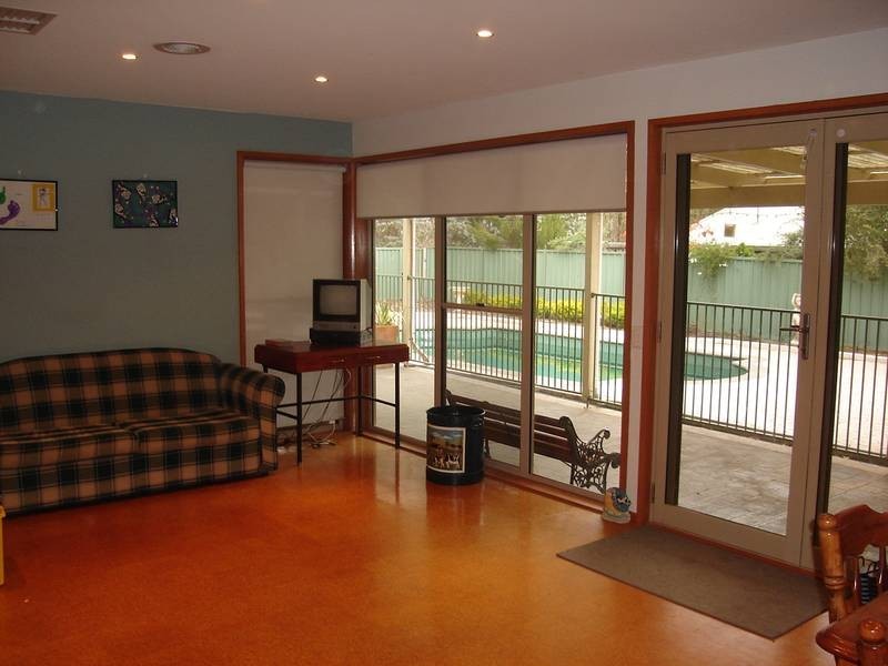 11 Edwina Court, Spring Gully VIC 3550