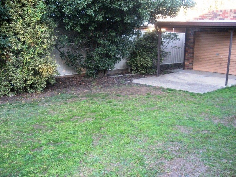 25 Desmond Street, Strathdale VIC 3550