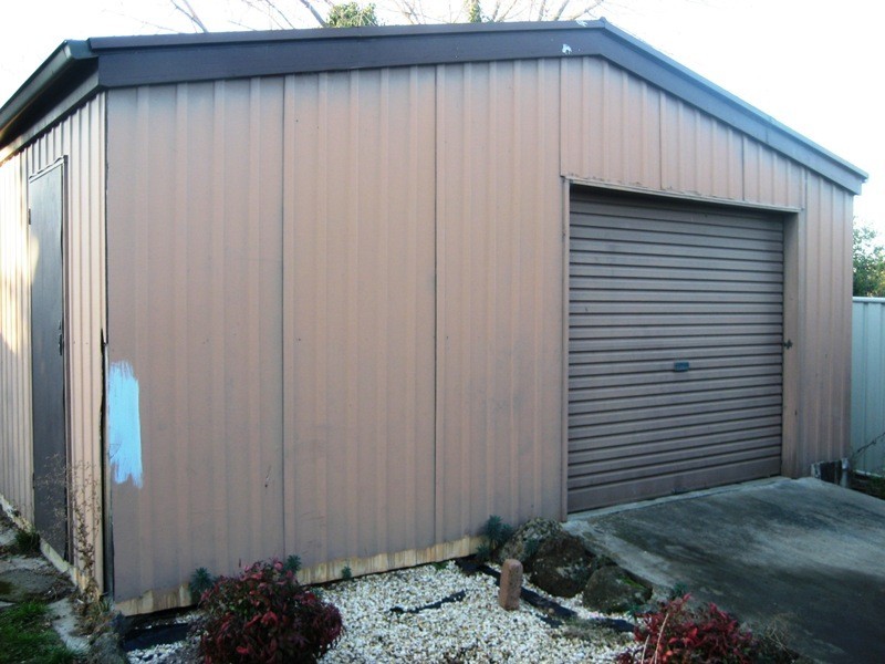 25 Desmond Street, Strathdale VIC 3550