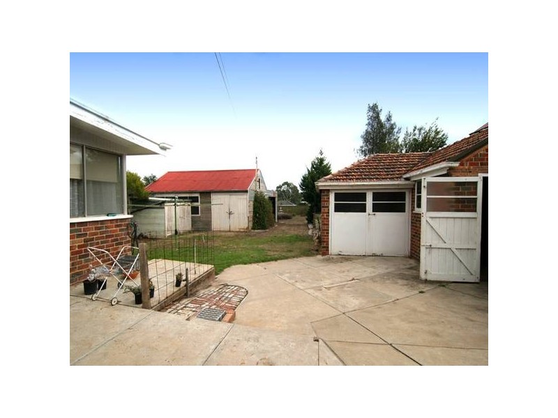 414 High Street, Golden Square VIC 3555