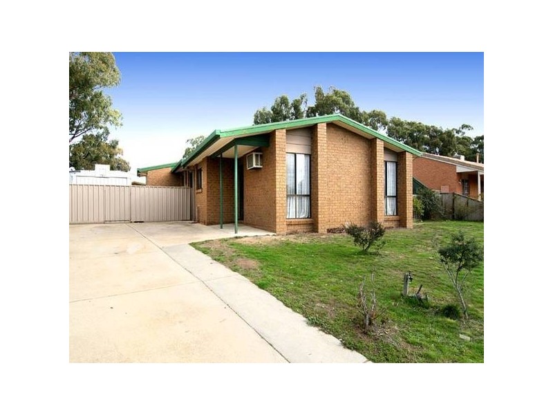 46 Mockridge Drive, Kangaroo Flat VIC 3555