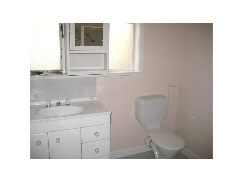 12 Elm Street, Golden Square VIC 3555