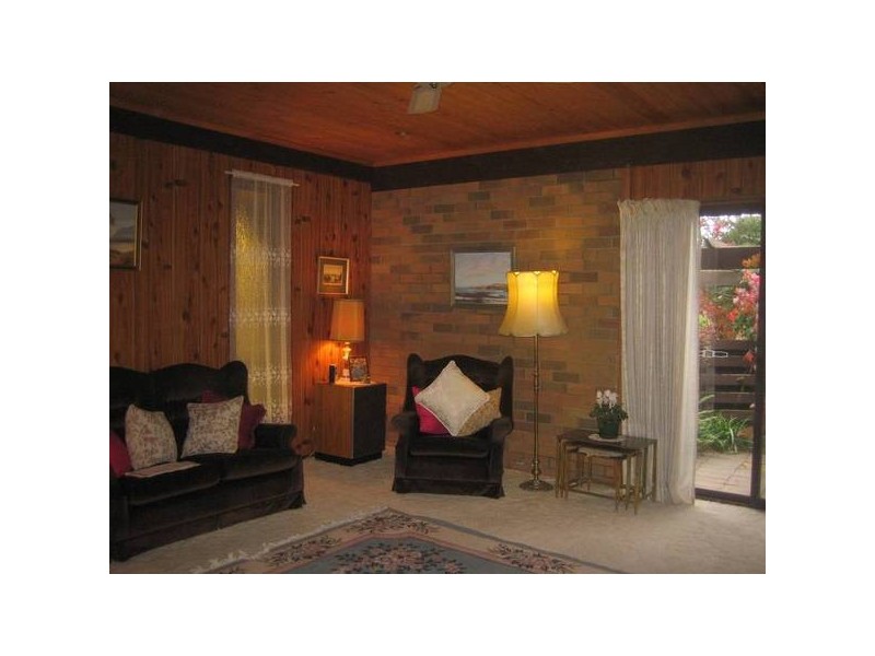 17 Nabilla Crescent, Strathdale VIC 3550