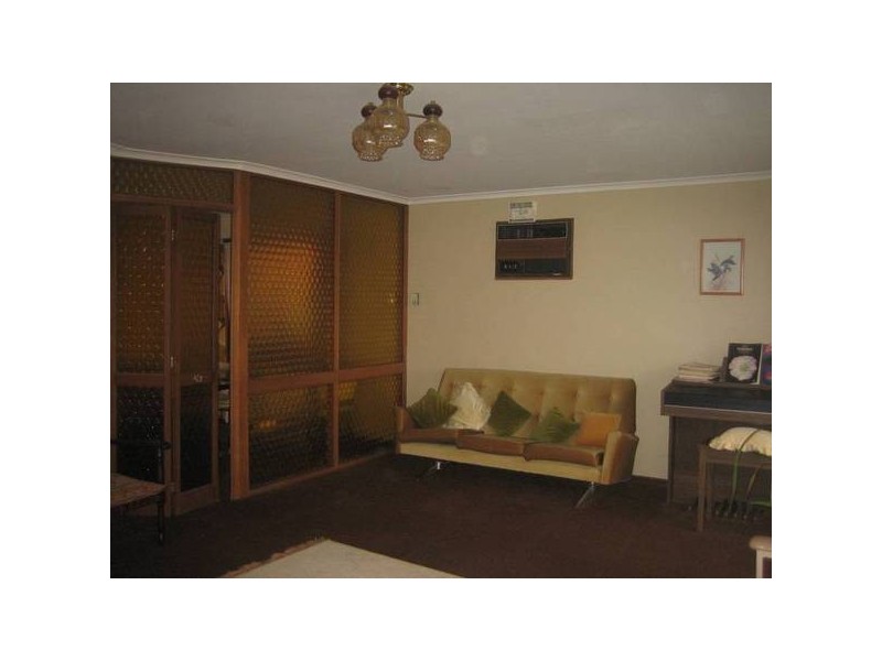 17 Nabilla Crescent, Strathdale VIC 3550