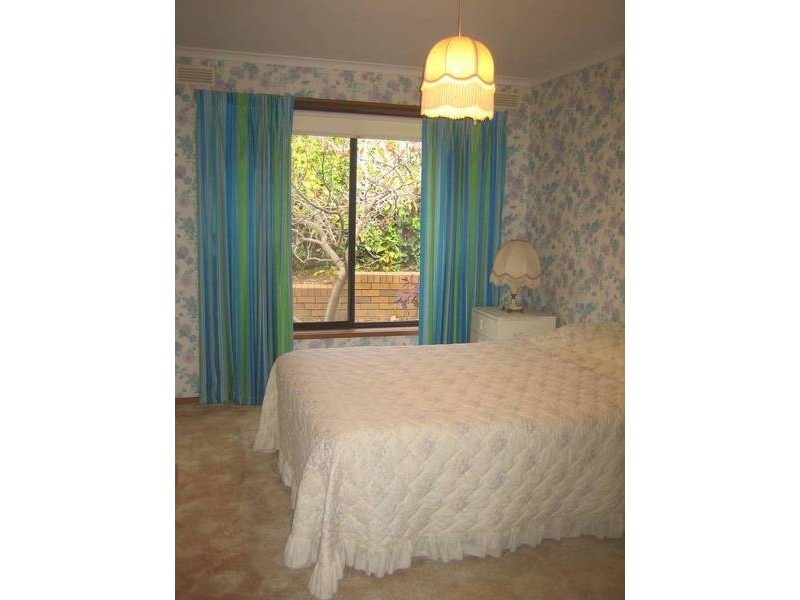 17 Nabilla Crescent, Strathdale VIC 3550