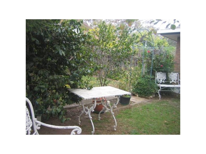 17 Nabilla Crescent, Strathdale VIC 3550