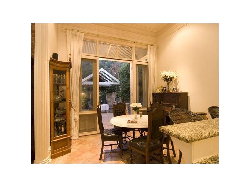6 Brodie Street, Quarry Hill VIC 3550