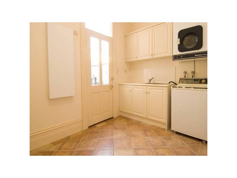 6 Brodie Street, Quarry Hill VIC 3550