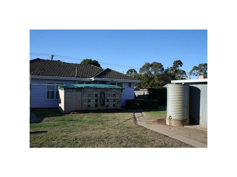 12 Bowles Street, Kangaroo Flat VIC 3555