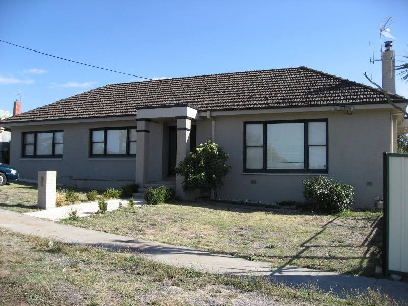 107 St Aidens Road, Kennington VIC 3550