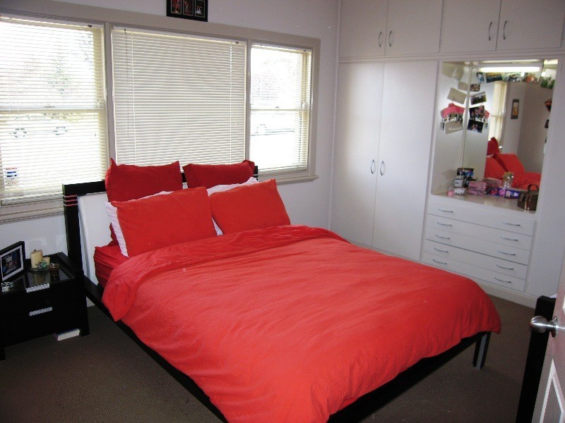 107 St Aidens Road, Kennington VIC 3550