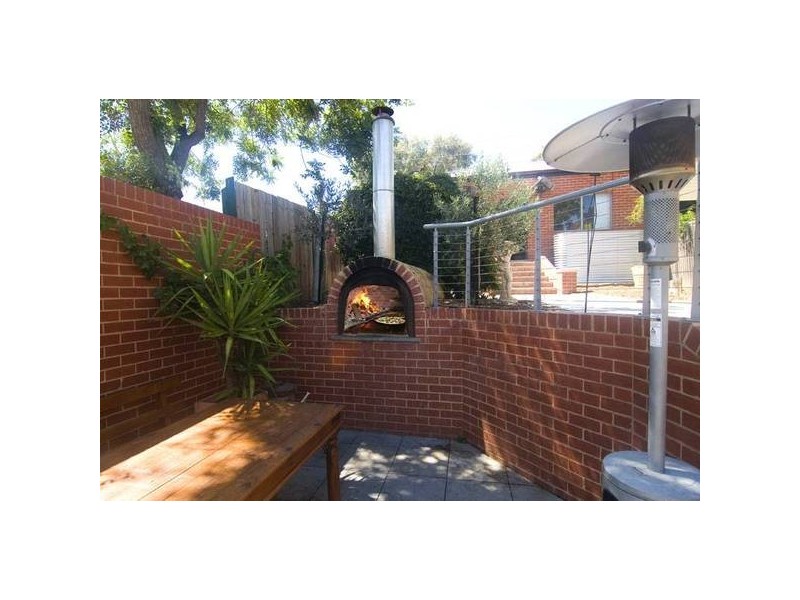 95 Olinda Street, Quarry Hill VIC 3550