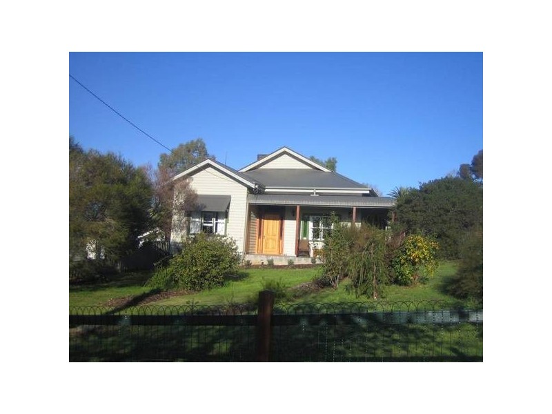 29 Wade Street, Golden Square VIC 3555