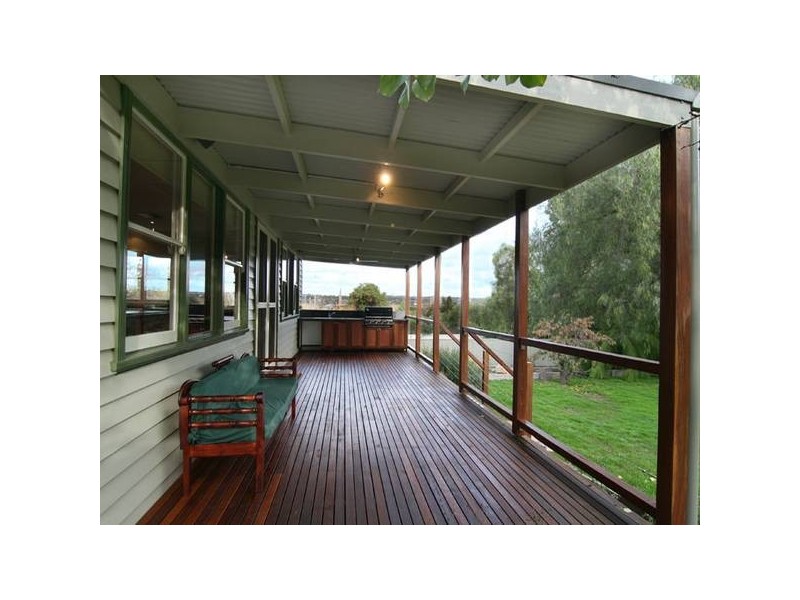 29 Wade Street, Golden Square VIC 3555