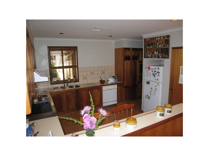 123 Osborne Street, Flora Hill VIC 3550