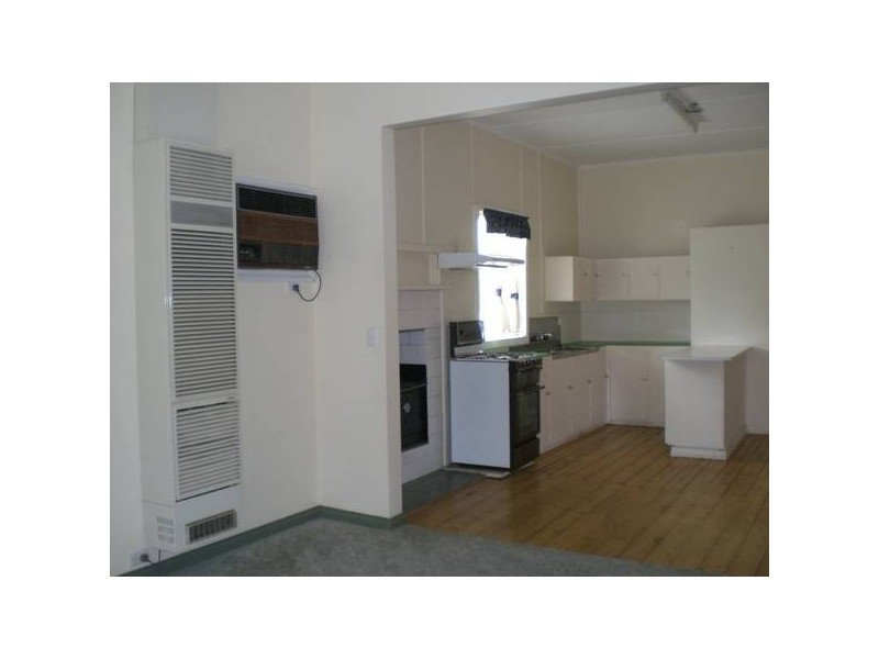 90 Somerville Street, Flora Hill VIC 3550