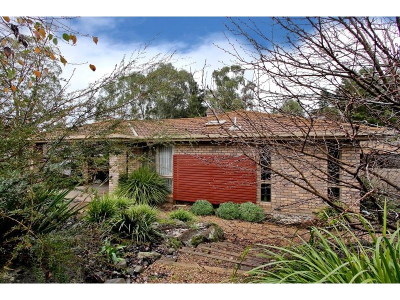 40 Bolton Drive, Kennington VIC 3550