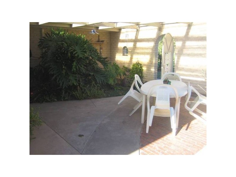 30 Olympic Parade, Kangaroo Flat VIC 3555