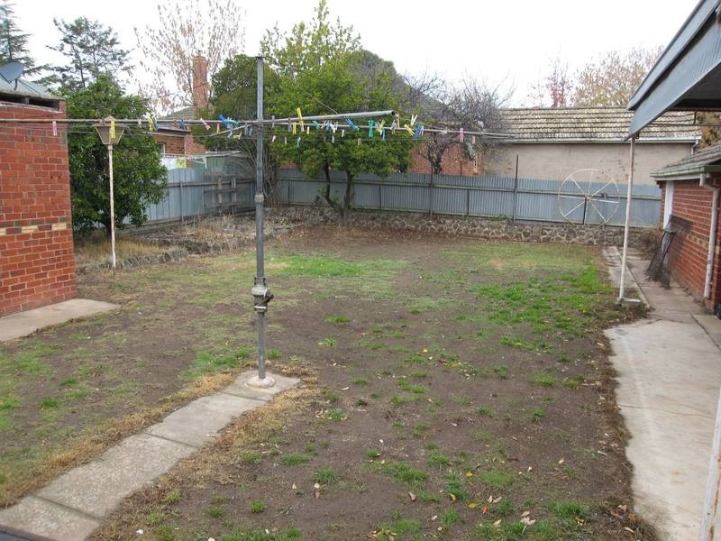 12 Elm Street, Golden Square VIC 3555