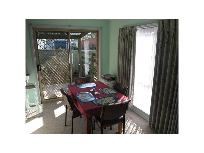 2 Harvey Close, Eaglehawk VIC 3556