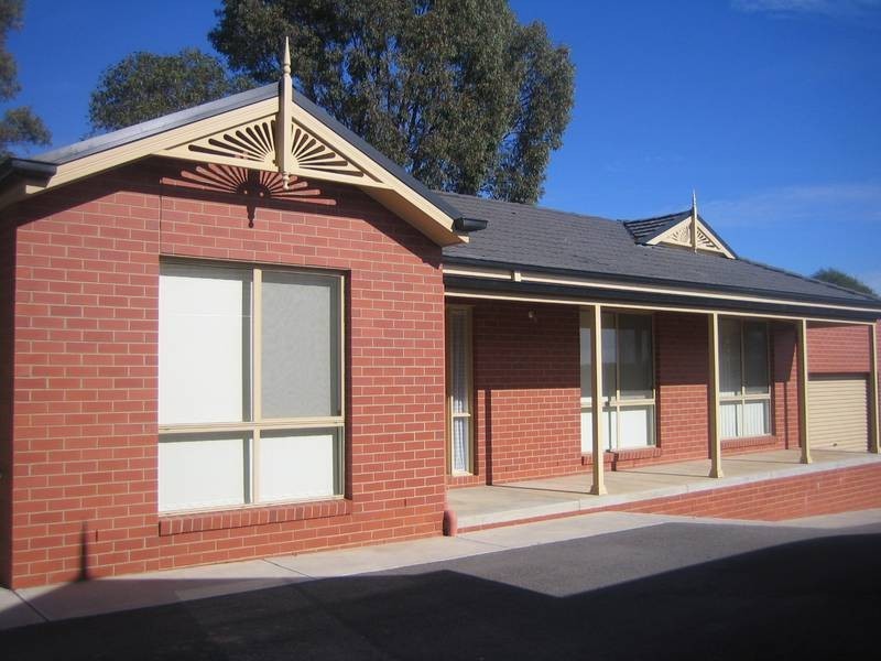 3/49 Church Street, Kangaroo Flat VIC 3555