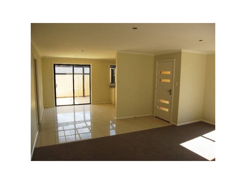 4/8 Dove Court, Eaglehawk VIC 3556