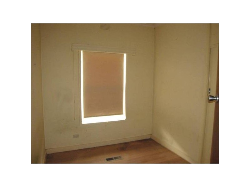 33 Retreat Road, Flora Hill VIC 3550