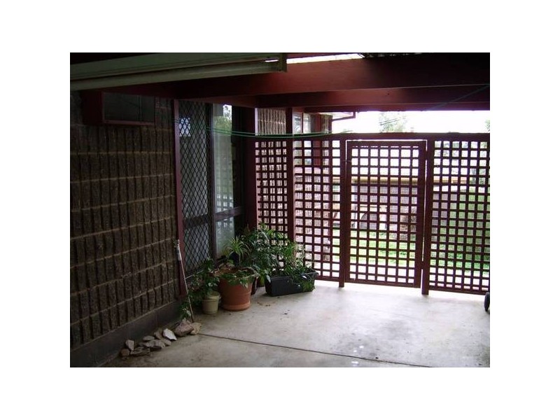 1/44 Wade Street, Golden Square VIC 3555